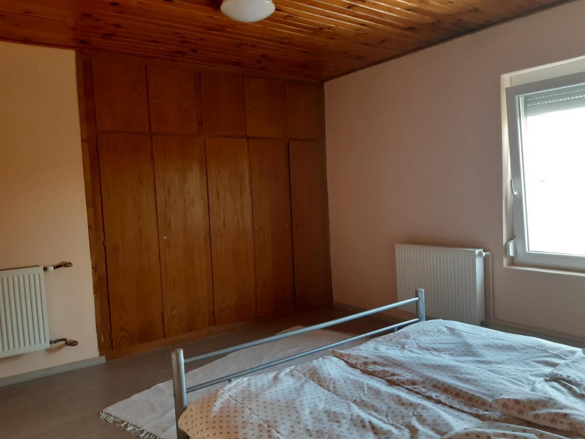 Toldi Apartman Hotell Keszthely Eksteriør bilde